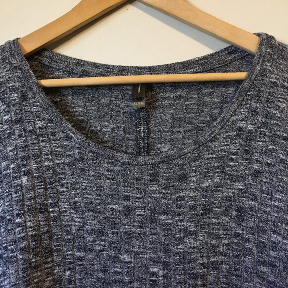 Canadian Made Navy and White Heathered Ribbed Bilayer Box Pleat Shirt - Picture 3 of 16